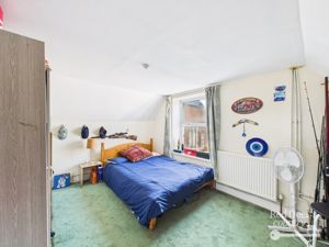 Bedroom 4- click for photo gallery